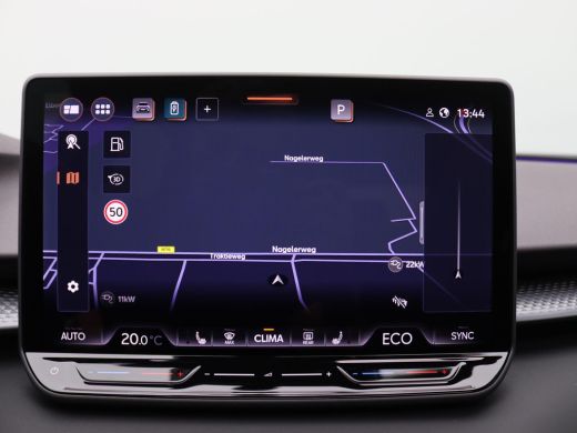 CUPRA Terramar 1.5 TSI e-Hybrid VZ Performance 272PK DSG matrix led, Leder, trekhaak, Sennheiser audio, 360gr. c... ActivLease financial lease