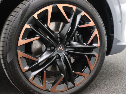 CUPRA Terramar 1.5 TSI e-Hybrid VZ Performance 272PK DSG matrix led, trekhaak, sennheiser audio, 360gr. camera, ... ActivLease financial lease