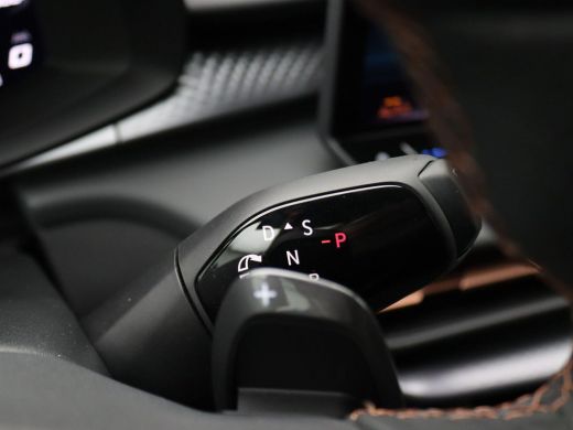 CUPRA Terramar 1.5 TSI e-Hybrid VZ Performance 272PK DSG matrix led, trekhaak, sennheiser audio, 360gr. camera, ... ActivLease financial lease