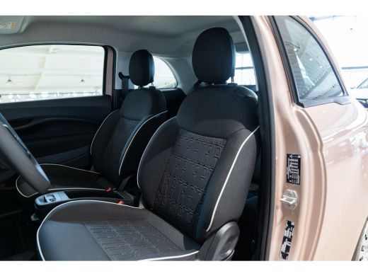 Fiat 500e Urban 42 kWh | Apple Carplay & Android Auto | Parkeersensoren | Climate Controle | Cruise Control... ActivLease financial lease