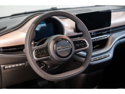 Fiat 500e Urban 42 kWh | Apple Carplay & Android Auto | Parkeersensoren | Climate Controle | Cruise Control... ActivLease financial lease