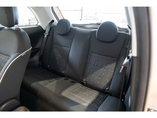 Fiat 500e Urban 42 kWh | Apple Carplay & Android Auto | Parkeersensoren | Climate Controle | Cruise Control... ActivLease financial lease