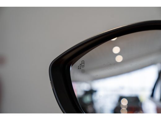 Fiat 600 1.2 Hybrid La Prima | Climate Controle | Lederen Bekleding | Navigatie | Camera | El. Achterklep ... ActivLease financial lease