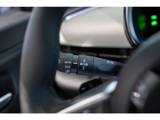 Fiat 600 1.2 Hybrid La Prima | Climate Controle | Lederen Bekleding | Navigatie | Camera | El. Achterklep ... ActivLease financial lease