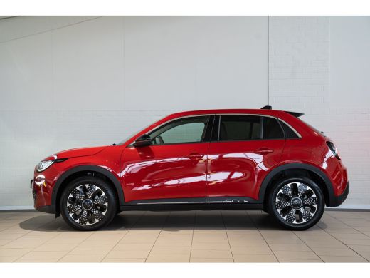 Fiat 600 1.2 Hybrid La Prima | Climate Controle | Lederen Bekleding | Navigatie | Camera | El. Achterklep ... ActivLease financial lease