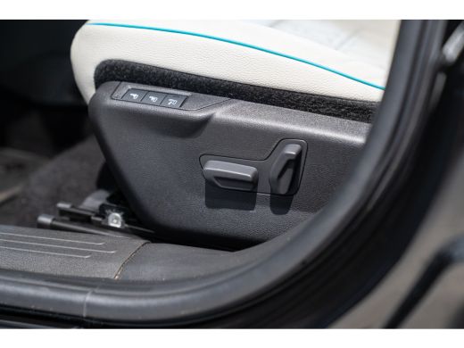 Fiat 600 1.2 Hybrid La Prima | Lederen Bekleding | Stoelverwarming | Climate Controle | Navigatie | Camera... ActivLease financial lease