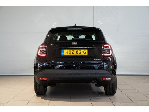 Fiat 600 1.2 Hybrid POP | Apple Carplay & Android Auto | Parkeersensoren | Lichtmetalen velgen | LED | Blu... ActivLease financial lease