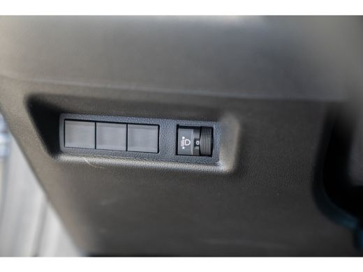 Fiat 600 1.2 Hybrid Urban | Apple Carplay & Android Auto | Parkeersensoren | Bluetooth | Cruise Controle |... ActivLease financial lease