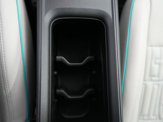 Fiat 600 La Prima | 10,25" touchscreen radio met Bluetooth, DAB & USB | 18" lichtmetalen velgen Diamont Cu... ActivLease financial lease