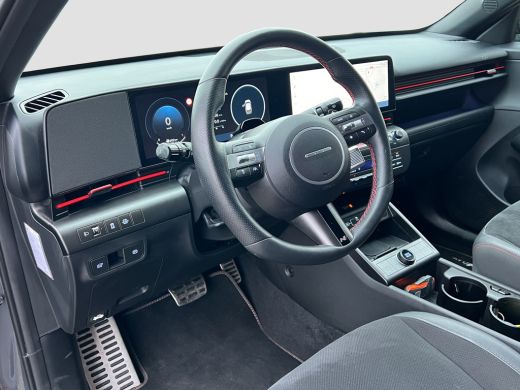 Hyundai Kona 1.6 GDI 141pk HEV N Line | Premium audio | 360 camera | Bestuurdersstoel met geheugen | Adaptive ... ActivLease financial lease