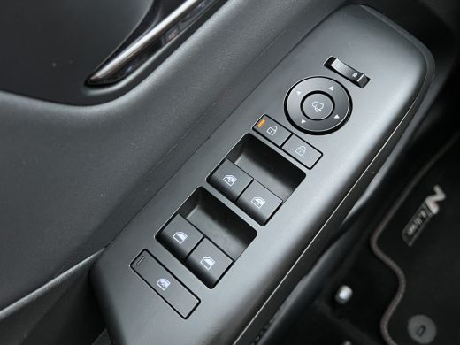 Hyundai Kona 1.6 GDI 141pk HEV N Line | Premium audio | 360 camera | Bestuurdersstoel met geheugen | Adaptive ... ActivLease financial lease