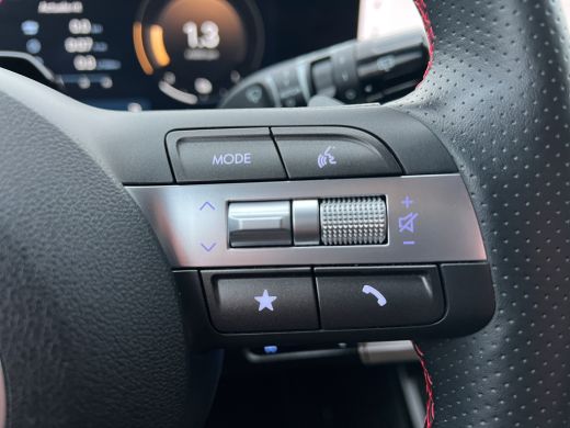 Hyundai Kona 1.6 GDI 141pk HEV N Line | Premium audio | 360 camera | Bestuurdersstoel met geheugen | Adaptive ... ActivLease financial lease