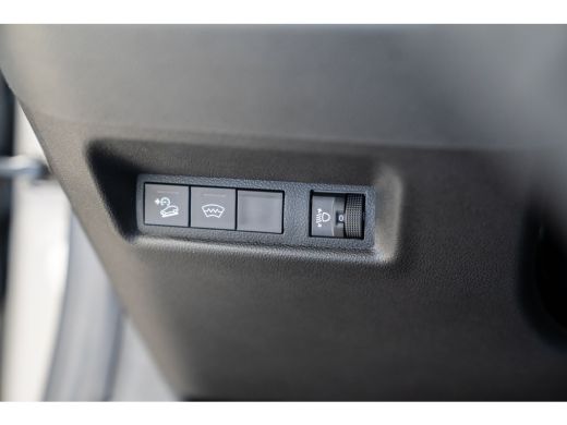 Jeep Avenger 54 kWh | 8 Jaar Garantie | Warmtepomp | Navigatie | Climate Controle | Stoelverwarming | Apple Ca... ActivLease financial lease