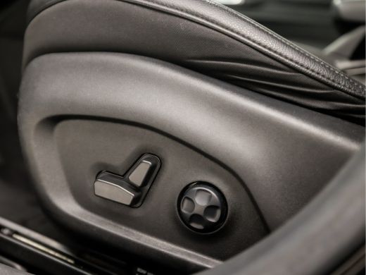 Jeep Compass 4xe 240 Plug-in Hybrid Electric S 240Pk Automaat (VIRTUAL COCKPIT, APPLE CARPLAY, GROOT NAVI, LED... ActivLease financial lease