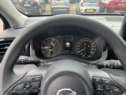 Mazda 2 Hybrid Hybrid 1.5 Prime-line | Diverse kleuren en uitvoeringen uit voorraad leverbaar | ActivLease financial lease