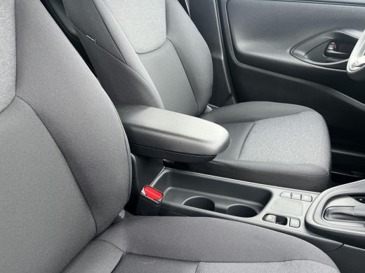 Mazda 2 Hybrid Hybrid 1.5 Prime-line | Diverse kleuren en uitvoeringen uit voorraad leverbaar | ActivLease financial lease