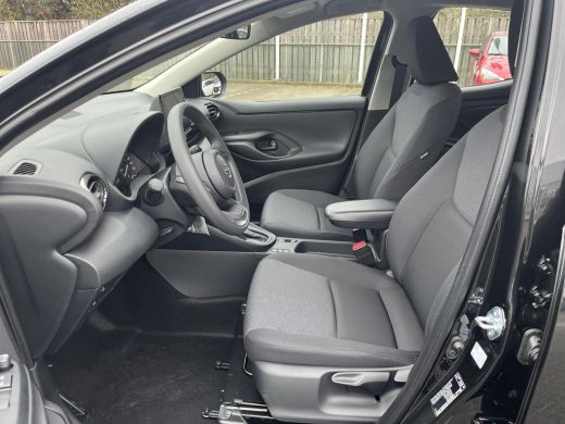 Mazda 2 Hybrid Hybrid 1.5 Prime-line | Diverse kleuren en uitvoeringen uit voorraad leverbaar | ActivLease financial lease