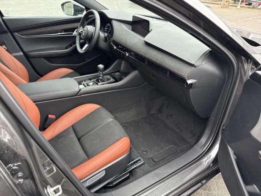 Mazda 3 2.0 e-SkyActiv-X M Hybrid 186 Nagisa | Diverse kleuren en uitvoeringen uit voorraad leverbaar | ActivLease financial lease