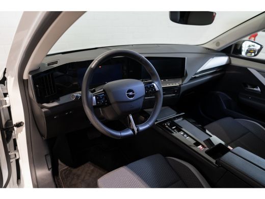 Opel Astra 1.6 Turbo Plug-In Hybrid 180PK | Adaptive Cruise C. | Groot Navi | Parkeersensoren | Apple Carpla... ActivLease financial lease