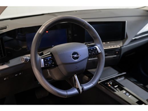 Opel Astra 1.6 Turbo Plug-In Hybrid 180PK | Adaptive Cruise C. | Groot Navi | Parkeersensoren | Apple Carpla... ActivLease financial lease