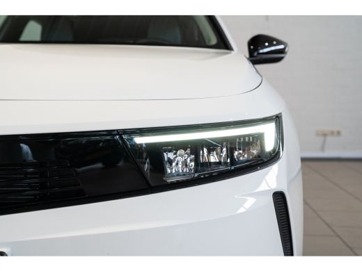 Opel Astra 1.6 Turbo Plug-In Hybrid 180PK | Adaptive Cruise C. | Groot Navi | Parkeersensoren | Apple Carpla... ActivLease financial lease