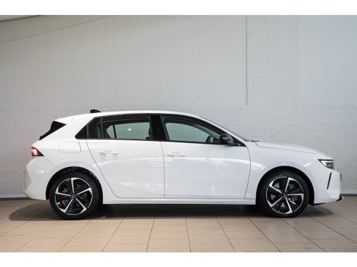 Opel Astra 1.6 Turbo Plug-In Hybrid 180PK | Adaptive Cruise C. | Groot Navi | Parkeersensoren | Apple Carpla... ActivLease financial lease