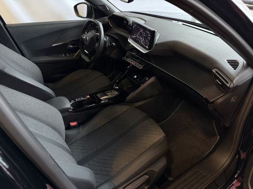 Peugeot 2008 1.2 HYBRID 145e ALLURE CARPLAY I-COCKPIT NAVI ADAP.CRUISE ✅Top Auto's Wijchen , 30 Jaar Specialis... ActivLease financial lease