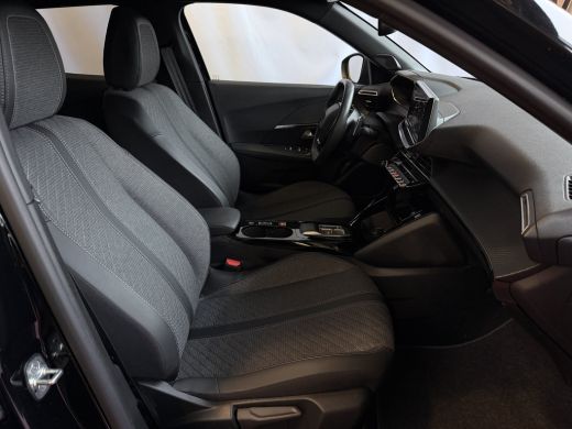 Peugeot 2008 1.2 HYBRID 145e ALLURE CARPLAY I-COCKPIT NAVI ADAP.CRUISE ✅Top Auto's Wijchen , 30 Jaar Specialis... ActivLease financial lease