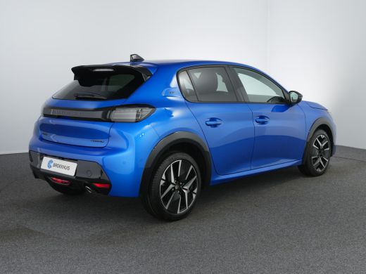 Peugeot 208 GT | Armsteunen op de voorportieren bekleed met kunstleder met groen sierstiksel (GT-Line) | Clim... ActivLease financial lease