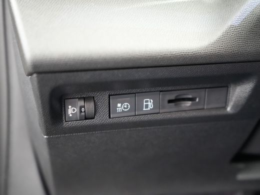 Peugeot 408 1.6 HYbrid 225 EAT8 Allure Avantage | 360 Camera | 7,4 kW lader | Comfort Pack ActivLease financial lease