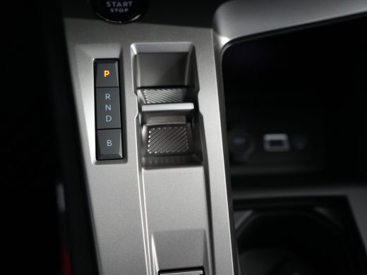 Peugeot 408 1.6 HYbrid 225 EAT8 Allure Avantage | 360 Camera | 7,4 kW lader | Comfort Pack ActivLease financial lease