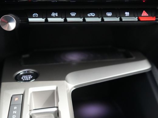 Peugeot 408 1.6 HYbrid 225 EAT8 Allure Avantage | 360 Camera | 7,4 kW lader | Comfort Pack ActivLease financial lease