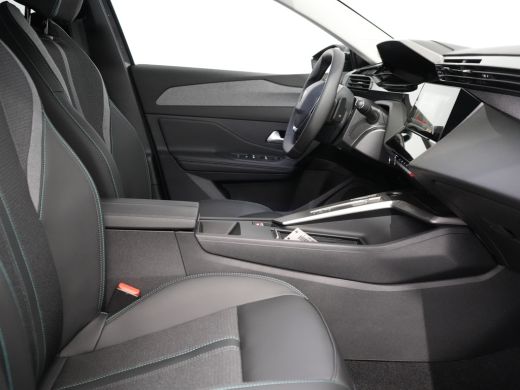 Peugeot 408 1.6 HYbrid 225 EAT8 Allure Avantage | 360 Camera | 7,4 kW lader | Comfort Pack ActivLease financial lease