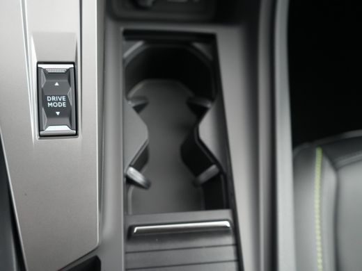 Peugeot 408 | Demo Deal | 1.6 HYbrid 225 e-DCS7 GT | Elektrisch verstelb. bestuurdersstoel met geheugen | Lic... ActivLease financial lease