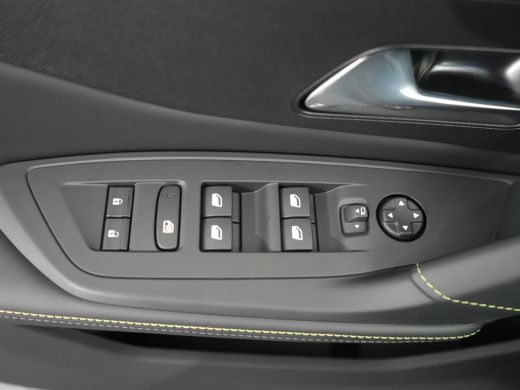 Peugeot 408 | Demo Deal | 1.6 HYbrid 225 e-DCS7 GT | Elektrisch verstelb. bestuurdersstoel met geheugen | Lic... ActivLease financial lease