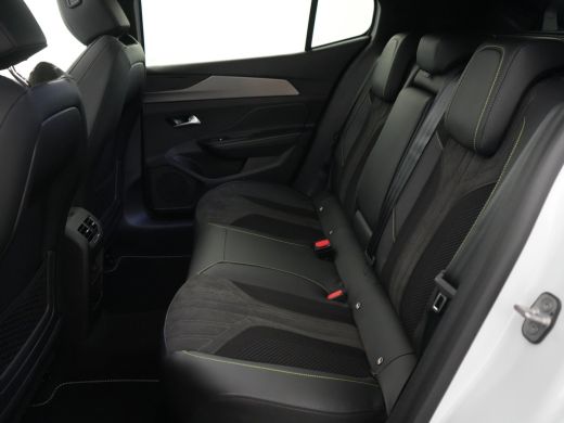 Peugeot 408 | Demo Deal | 1.6 HYbrid 225 e-DCS7 GT | Elektrisch verstelb. bestuurdersstoel met geheugen | Lic... ActivLease financial lease