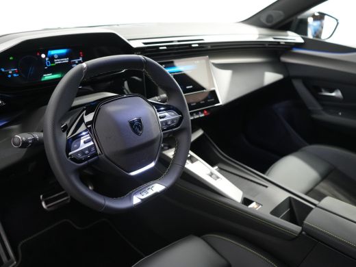 Peugeot 408 | Demo Deal | 1.6 HYbrid 225 e-DCS7 GT | Elektrisch verstelb. bestuurdersstoel met geheugen | Lic... ActivLease financial lease