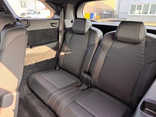 Peugeot 5008 1.2 Hybrid 136PK Allure Automaat | 360 Camera | Navigatie | Adaptive Cruise Control | Keyless | N... ActivLease financial lease