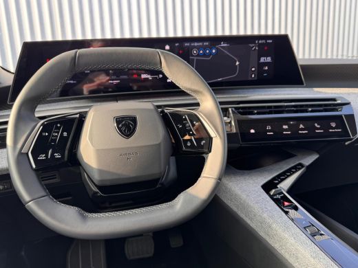 Peugeot 5008 1.2 Hybrid 136PK Allure Automaat | 360 Camera | Navigatie | Adaptive Cruise Control | Keyless | N... ActivLease financial lease