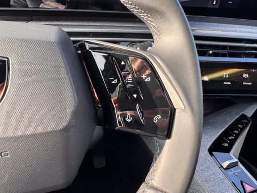 Peugeot 5008 1.2 Hybrid 136PK Allure Automaat | 360 Camera | Navigatie | Adaptive Cruise Control | Keyless | N... ActivLease financial lease