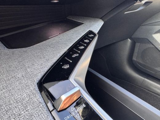 Peugeot 5008 1.2 Hybrid 136PK Allure Automaat | 360 Camera | Navigatie | Adaptive Cruise Control | Keyless | N... ActivLease financial lease