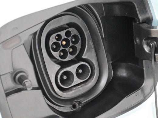 Skoda Enyaq iV 60 | Stoelverwarming | Matrix LED | Camera | Keyless | Stuurverwarming | Carplay | 20'' | Half le... ActivLease financial lease