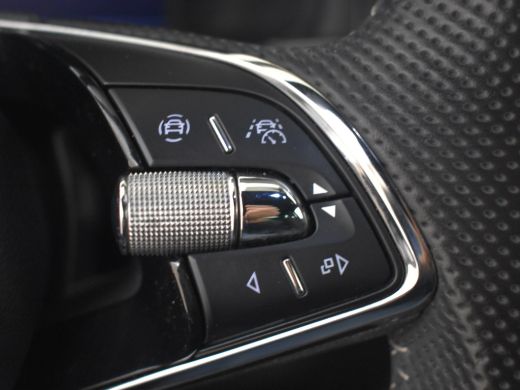 Skoda Karoq 1.5 TSI ACT Sportline Business 150pk DSG/AUTO | Achteruitrijcamera | Navigatie | Cruise control |... ActivLease financial lease