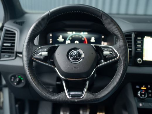 Skoda Karoq 1.5 TSI ACT Sportline Business | Trekhaak wegkl. | Camera | Prijs Rijklaar!! ActivLease financial lease