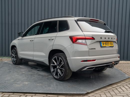 Skoda Karoq 1.5 TSI ACT Sportline Business | Trekhaak wegkl. | Camera | Prijs Rijklaar!! ActivLease financial lease