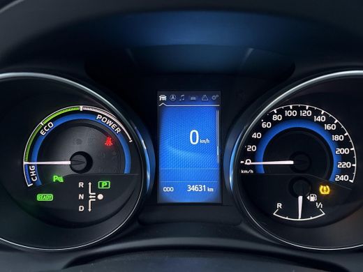 Toyota Auris 1.8 Hybrid Active **NAVIGATIE/ CRUISE CONTROL/ CLIMATE CONTROL/ PARKEERCAMERA** ActivLease financial lease