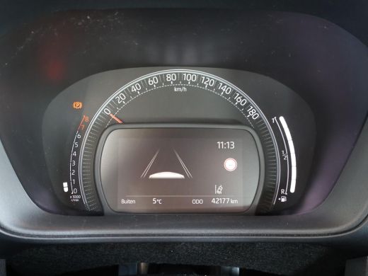 Toyota Aygo 1.0 VVT-i MT PLAY + ADAPTIVE CRUISE | CAMERA | APPLE CARPLAY | ANDROID AUTO | DAB ActivLease financial lease