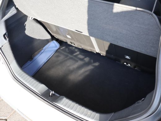 Toyota Aygo 1.0 VVT-i MT PLAY + ADAPTIVE CRUISE | CAMERA | APPLE CARPLAY | ANDROID AUTO | DAB ActivLease financial lease