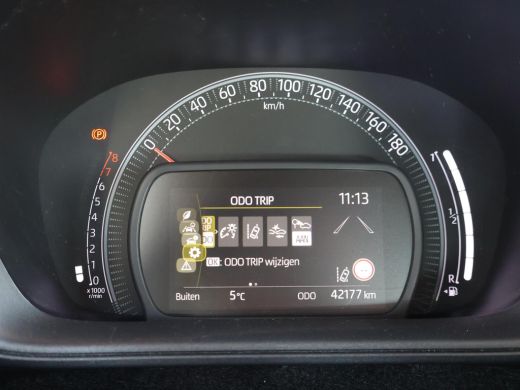 Toyota Aygo 1.0 VVT-i MT PLAY + ADAPTIVE CRUISE | CAMERA | APPLE CARPLAY | ANDROID AUTO | DAB ActivLease financial lease