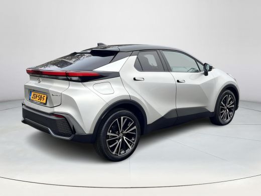 Toyota C-HR 2.0 Plug-in Hybrid 220 Executive | Navigatie | Apple CarPlay/Android auto | Achteruitrijcamera | ... ActivLease financial lease